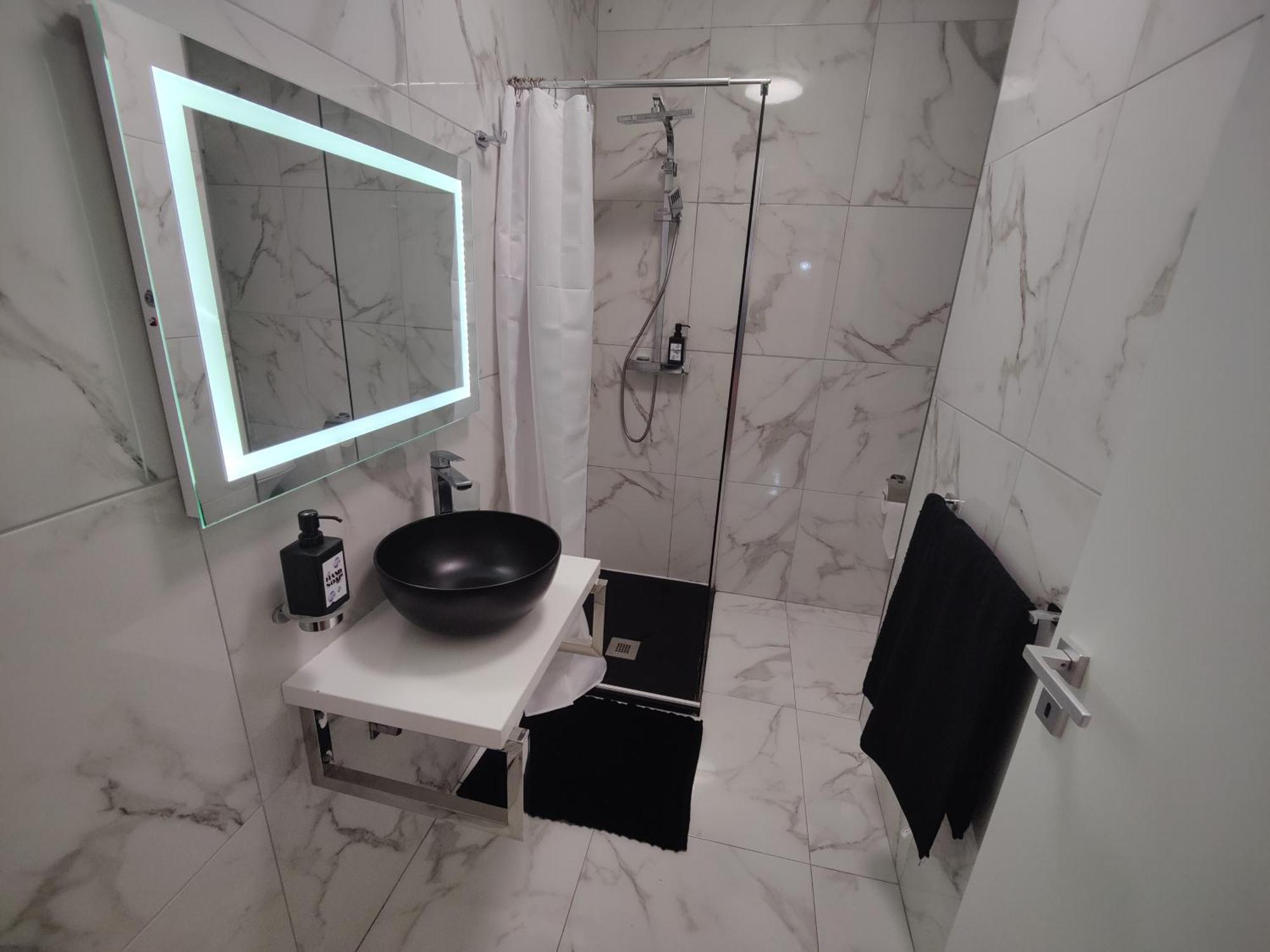 Central Modern Sliema 2 Bedroom Apartment Ngoại thất bức ảnh